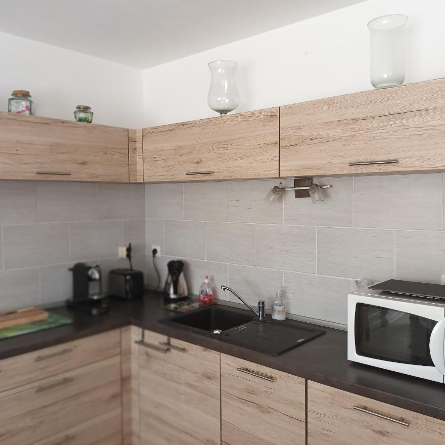 Paisible P2 Pour 4 Voyageurs Villa Saint-Gilles  Luaran gambar