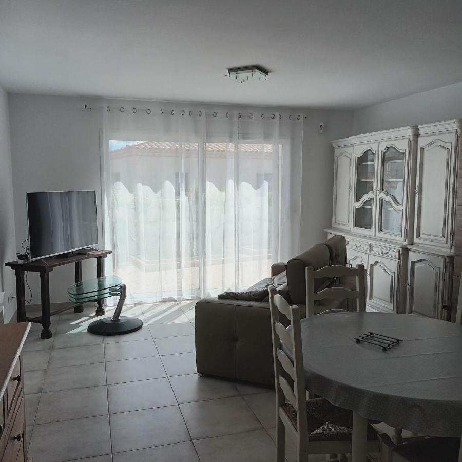 Paisible P2 Pour 4 Voyageurs Villa Saint-Gilles  Luaran gambar