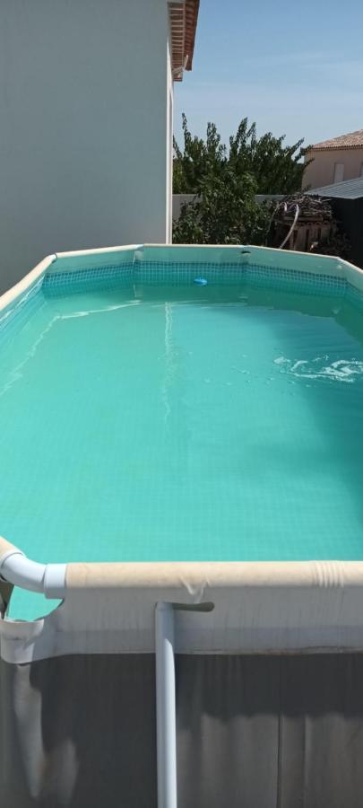 Paisible P2 Pour 4 Voyageurs Villa Saint-Gilles  Luaran gambar